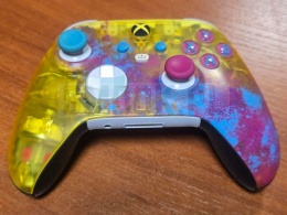 [UŻYWANY] Kontroler bezprzewodowy do konsoli Xbox - Forza Horizon 5 - Analogi TMR