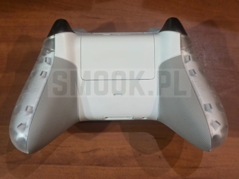 [UŻYWANY] Kontroler bezprzewodowy do konsoli Xbox - Ghost Cipher - Wersja Specjalna